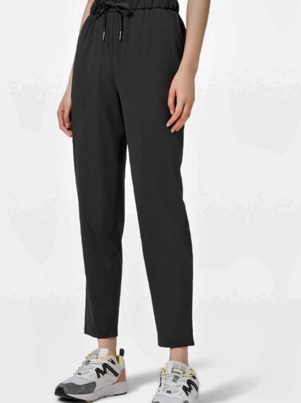 Lululemon Black Keep Moving Pant Size 2